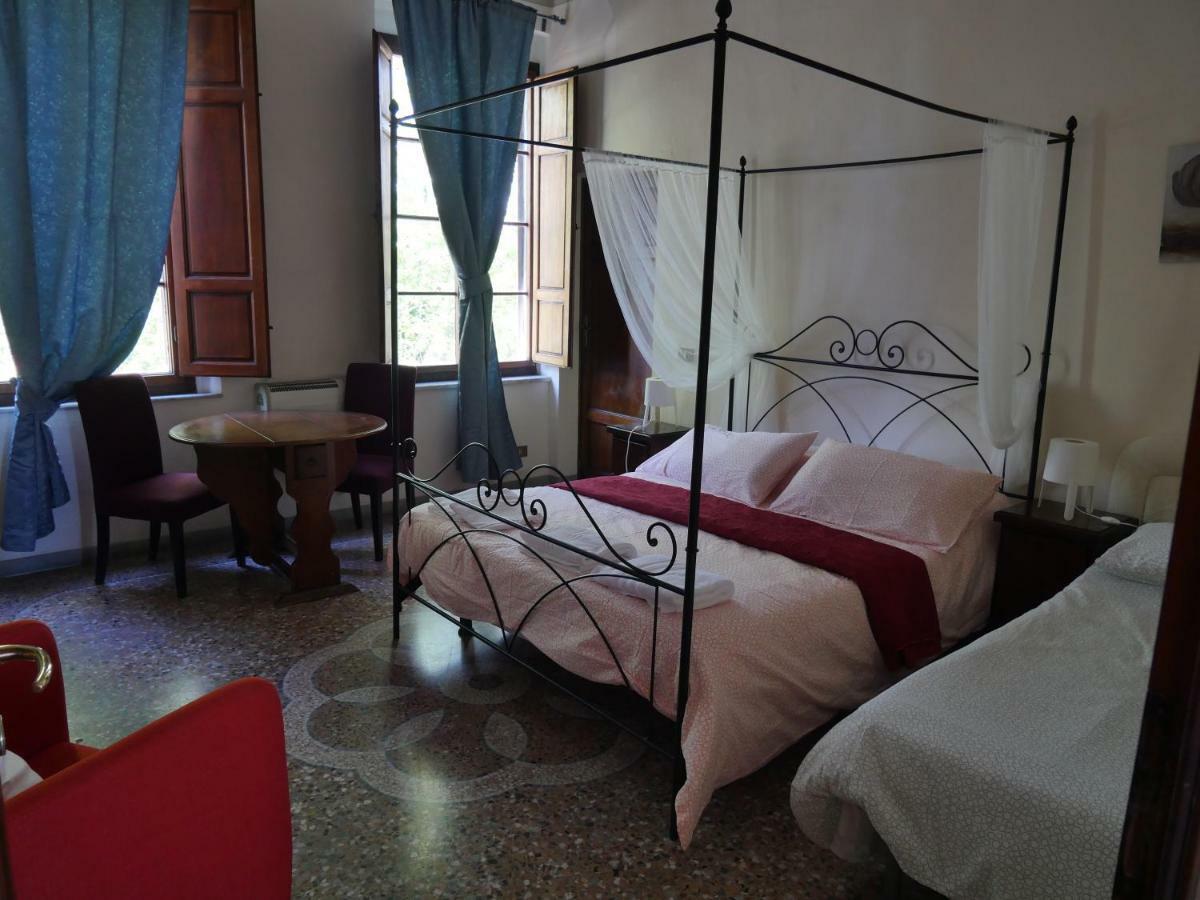 Relais Lorebian Hotel Пиза Екстериор снимка